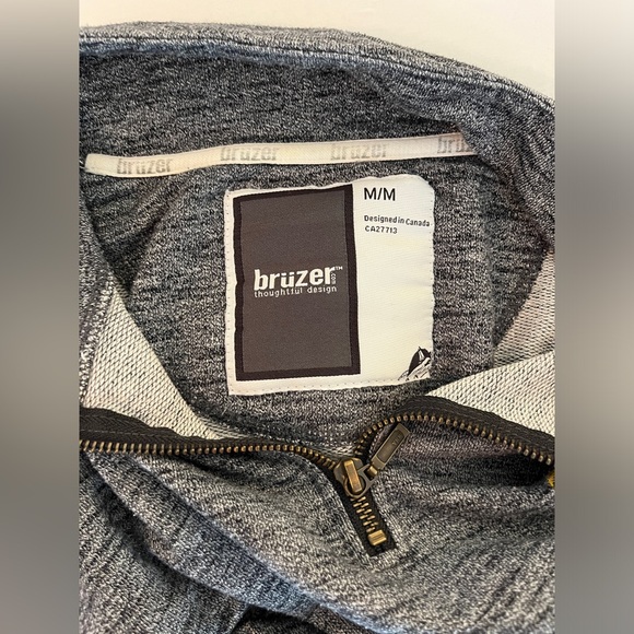 Queen’s University Quarter Zip - Picture 2 of 4